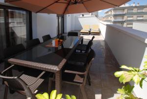 Ban công/sân hiên tại Apartments Gran VP