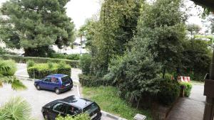 Vonkajšia záhrada v ubytovaní Apartments Ines Komel