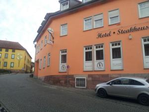 Budova, kde se hotel nachází