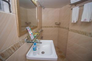 Koupelna v ubytování Hotel Progati Inn Ltd.