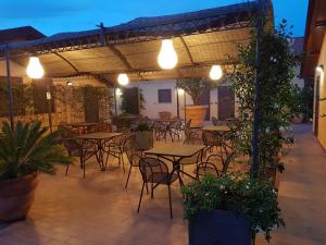 Εστιατόριο ή άλλο μέρος για φαγητό στο "La Terrazza di Castiglione" APPARTAMENTI VACANZA