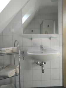 A bathroom at Wohlfühlbauernhof Siebernegg