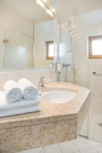 Kúpeľňa v ubytovaní Hotel Gasthof Zum Kirchenwirt