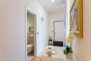 Vonios kambarys apgyvendinimo įstaigoje Apartment and Rooms Stay