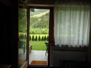 Nespecifikovaný výhled na hory nebo výhled na hory při pohledu z bed and breakfast