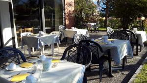 Restaurace v ubytování Hotel Campagna