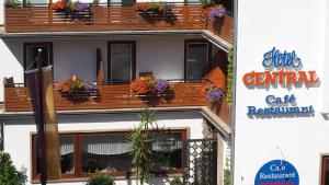 Certifikát, hodnocení, plakát nebo jiný dokument vystavený v ubytování Hotel Central