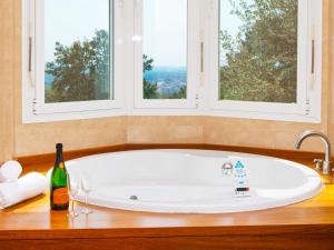 Fotografie z fotogalerie ubytování Villa S'hermita para 8 con piscina, jardín y vistas espectaculares v destinaci Inca