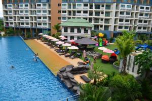 an aerial view of a resort with a swimming pool at Laguna Beach Resort 2 in Jomtien Beach