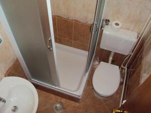 Łazienka w obiekcie Rooms Raos
