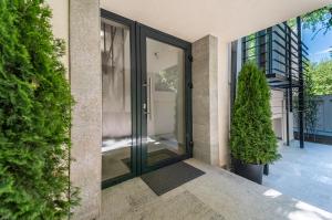 O grădină în afara Vila Cotroceni Boutique Apartments