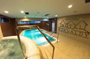 Fotografie z fotogalerie ubytování Wellness Hotel Hukvaldy POLOPENZE A WELLNESS V CENĚ v destinaci Příbor