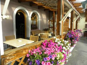 Restaurace v ubytování Hotel Cova