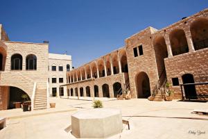 Gallery image of Khan Alwakala Hotel in Nablus