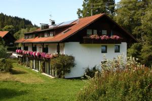 Gallery image of Hotel Pfeiffermühle in Wertach