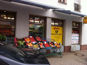 Supermarket nebo jiné obchody v  apartmánu nebo okolí
