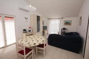 Kuchyňa alebo kuchynka v ubytovaní Apartments Jolanda