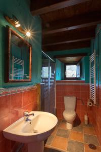 Koupelna v ubytování Casa Rural La Torraya
