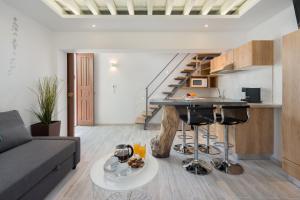 Posezení v ubytování Lindos Citrin Studios