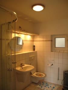 Koupelna v ubytování Chalupa U Vinaře