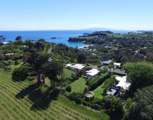 Galeriebild der Unterkunft Manea Villa - Stay Waiheke in Palm Beach