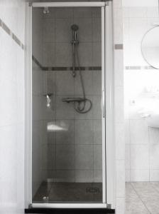 Phòng tắm tại Hotel Bos en Duinzicht