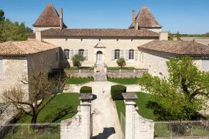 Gallery image of Chateau Secretary in Monflanquin