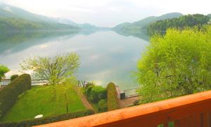 Galeriebild der Unterkunft Haus am See in Fuschl am See