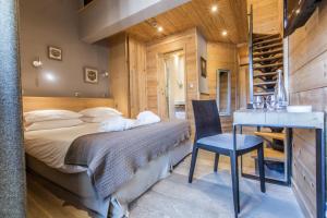 Postel nebo postele na pokoji v ubytování Hôtel Spa Crychar + 37 fotografií