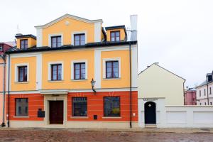 Budova, v ktorej sa apartmán nachádza