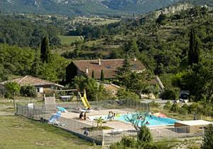 Poolen vid eller i närheten av Domaine de Chadeyron