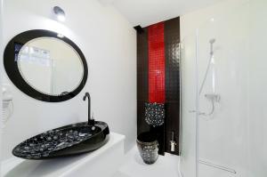 Kúpeľňa v ubytovaní Apartamenty Łozówka