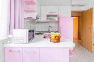 Cucina o angolo cottura di Apartments Nikolina