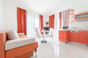 Cucina o angolo cottura di Apartments Nikolina