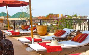 Ein Balkon oder eine Terrasse in der Unterkunft Riad Rabahsadia