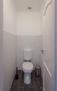Vannituba majutusasutuses Vitorlás Apartman +22 fotot