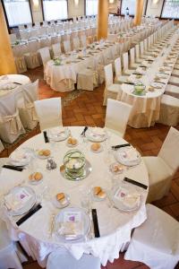 Restaurace v ubytování Hotel 2 Magnolie