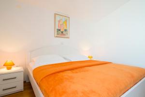 Letto o letti in una camera di Apartments Nikolina