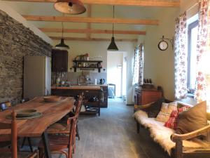 Posezení v ubytování Sno House in Kazbeg