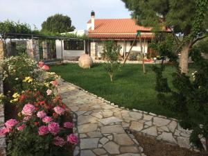 Zahrada ubytování Christine House Platanias