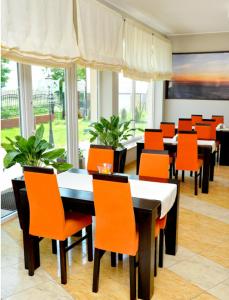 Restauracja lub miejsce do jedzenia w obiekcie Rezydencja Lux