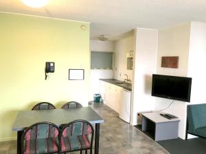 Kuchyň nebo kuchyňský kout v ubytování Greenview Motel