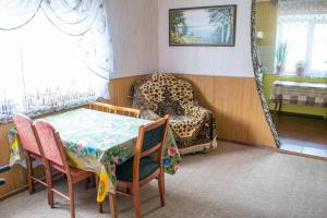 Gallery image of Guest House Cherepaha in Kamianets-Podilskyi