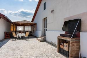 TV a/nebo společenská místnost v ubytování Casa ARBO