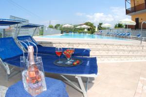 Bassein majutusasutuses Hotel Panoramica või selle lähedal