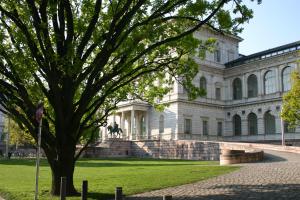 Zahrada ubytování Hotel Hauser an der Universität