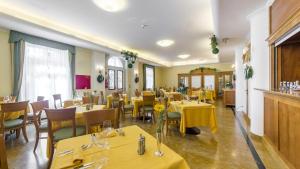 Restaurace v ubytování Hotel Ville Bianchi