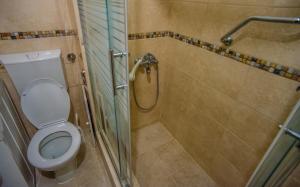 Ванна кімната в Budva Apartment