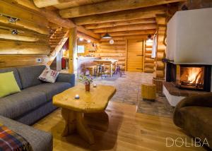 Posezení v ubytování Country House Doliba
