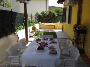 Φαγητό σε αυτή η παραθεριστική κατοικία ή κάπου εκεί κοντά